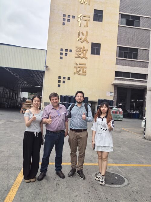 Welcome International Guests to Visit Our Factory Workshop and Product Testing Center